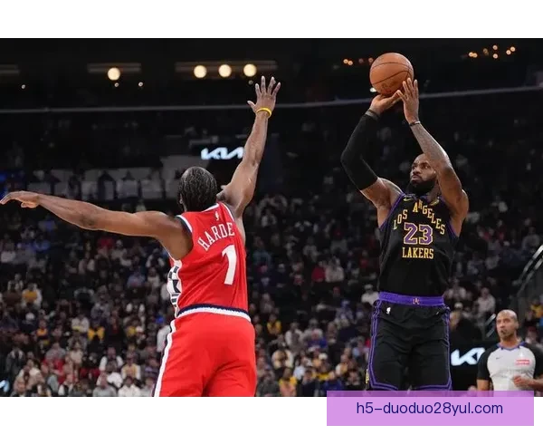 快船近17战14胜哈登乐赢球